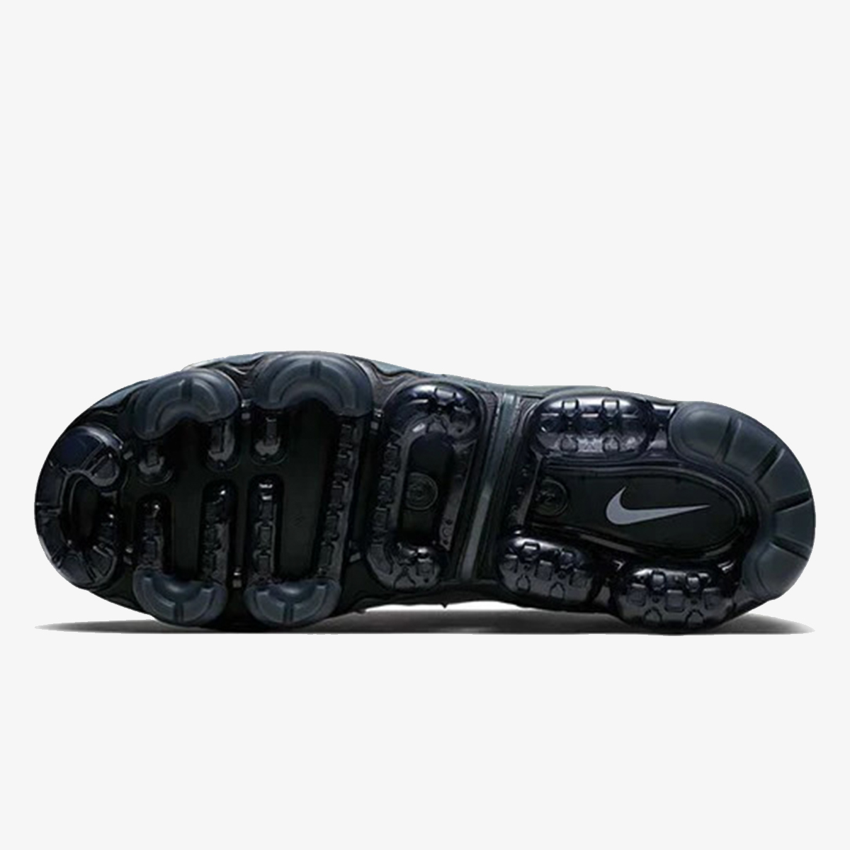 Nike 2018 vapormax plus clearance
