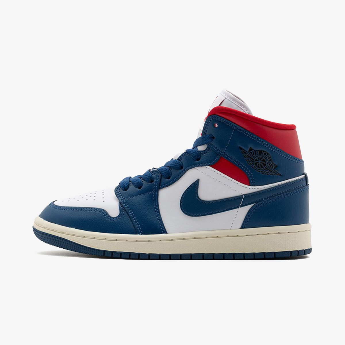 NIKE Pantofi Sport WMNS AIR JORDAN 1 MID 