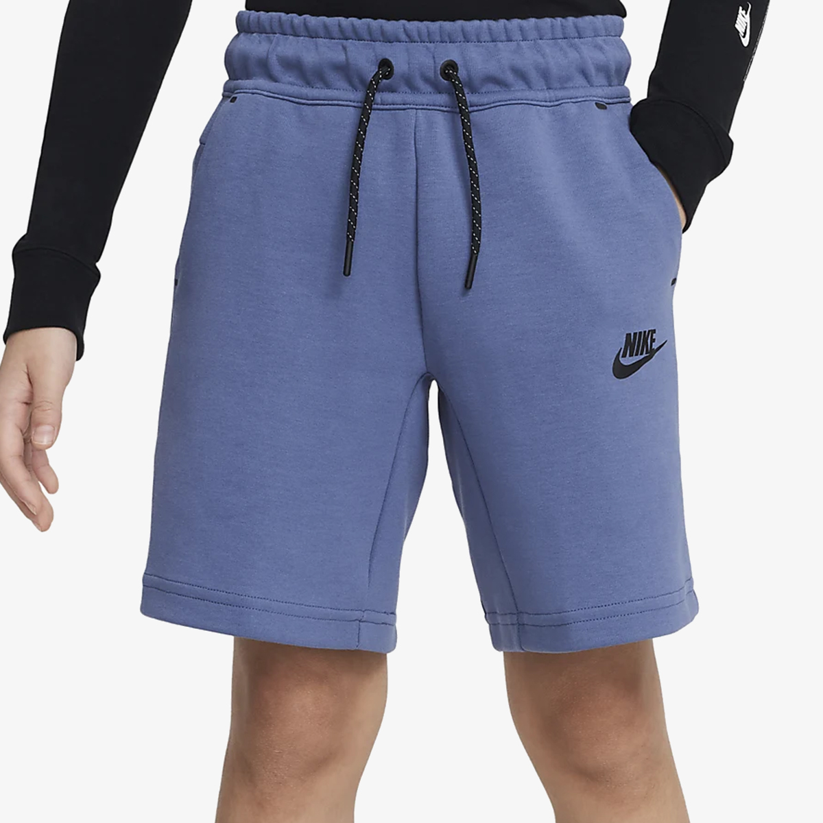 NIKE Pantaloni scurti Sportswear Tech | BuzzSneakers Romania