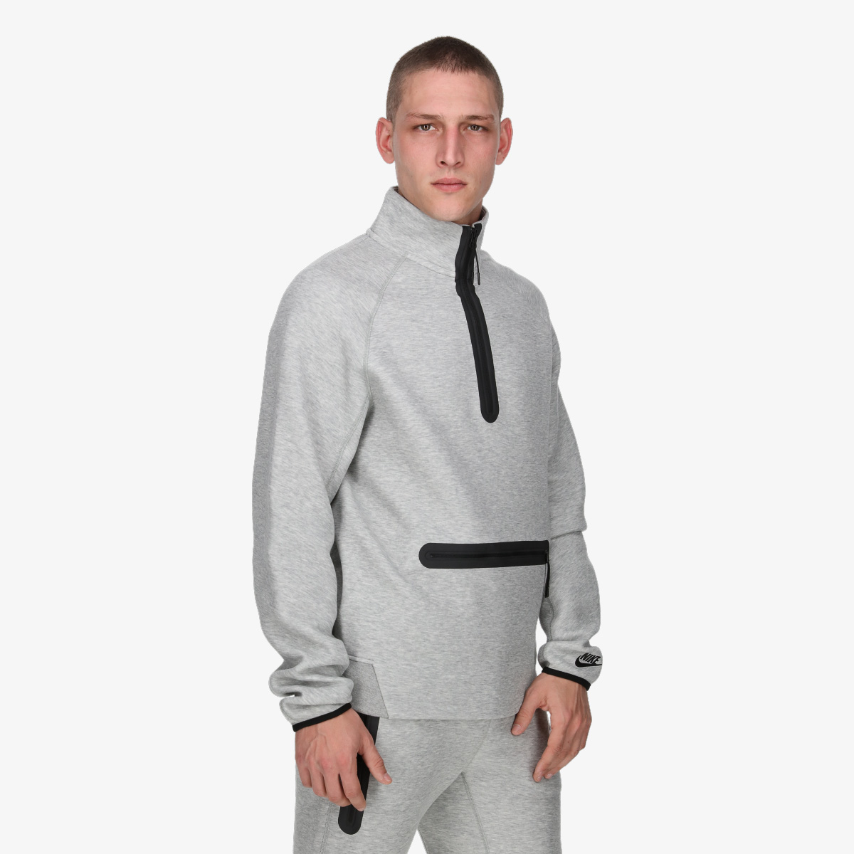 NIKE Hanorace Tech Fleece 