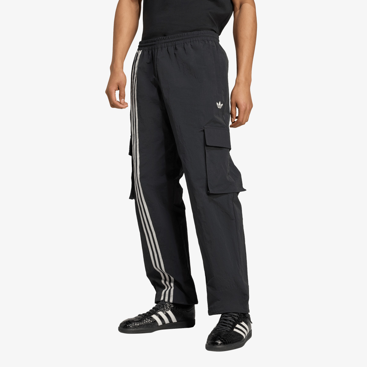 fran✨！ ADIDAS Pantaloni de trening FRONT ST CARGO | BuzzSneakers Romania