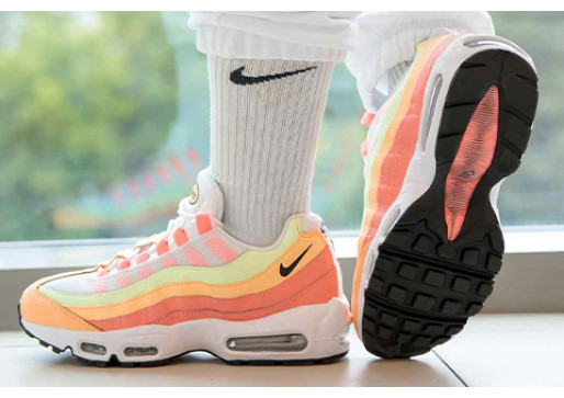 LET'S CONQUER THE WORLD TOGETHER WITH AIR MAX 95!