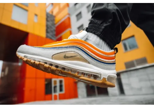 Îmbrățișează viitorul cu Nike Air Max 97