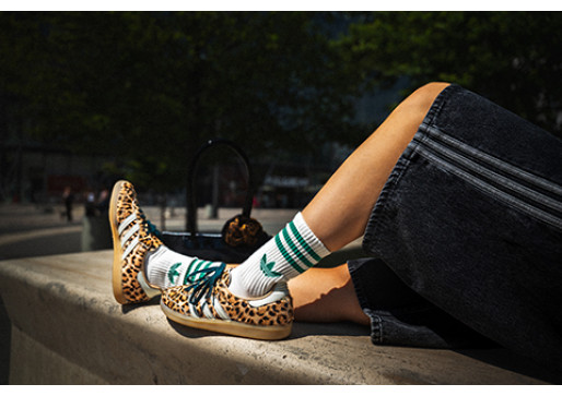 ADIDAS SAMBA: RITMUL ORAȘULUI CARE TE ÎNSOȚEȘTE TOATĂ VARA