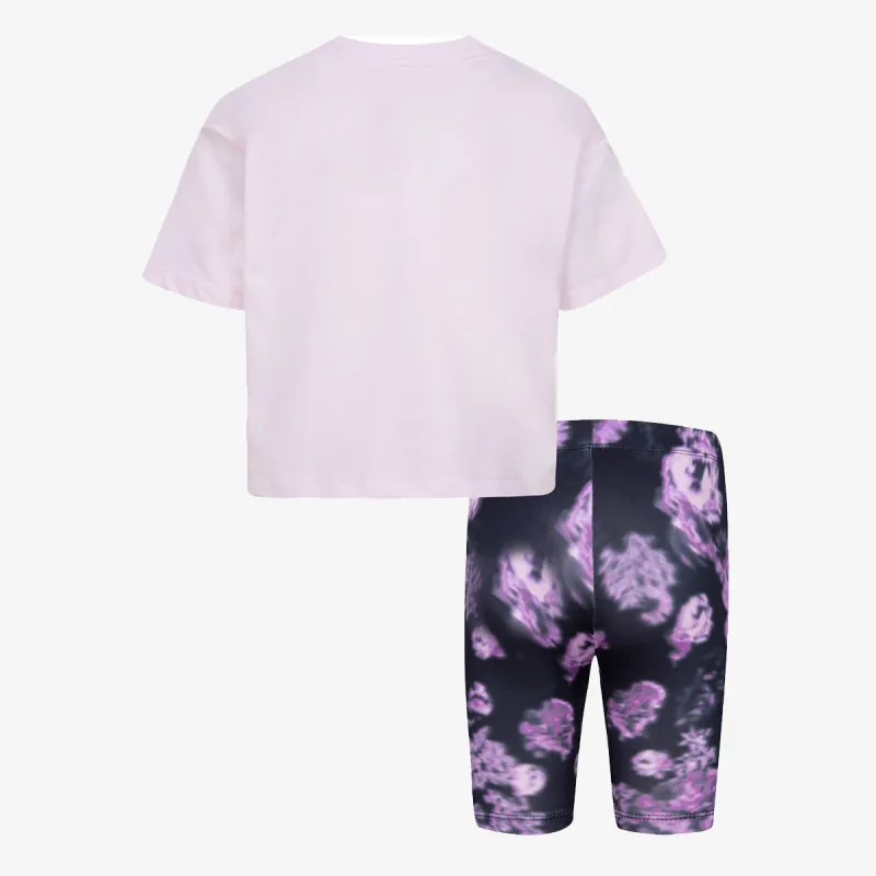 NIKE TRICOU SI PANTALONI SCURTI Boxy Tee & Bıke Short 