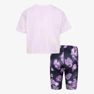 NIKE TRICOU SI PANTALONI SCURTI Boxy Tee & Bıke Short 