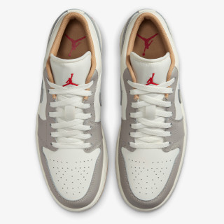 NIKE Pantofi Sport AIR JORDAN 1 LOW 