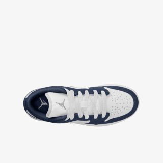 NIKE Pantofi Sport AIR JORDAN 1 LOW BG 