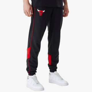 NEW ERA Pantaloni de trening HLAČE NBA COLOR INSERT JOGGER CHIBUL BLK 