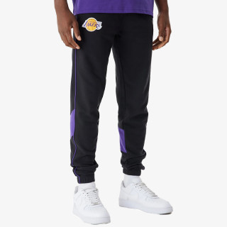 NEW ERA Pantaloni de trening HLAČE NBA COLOR INSERT JOGGER CHIBUL BLK 