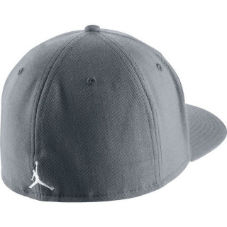 NIKE Sapca JORDAN JUMPMAN FITTED 