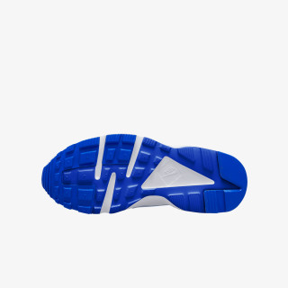 NIKE Pantofi Sport HUARACHE RUN BG 
