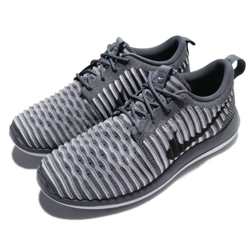 NIKE Pantofi Sport ROSHE TWO FLYKNIT 