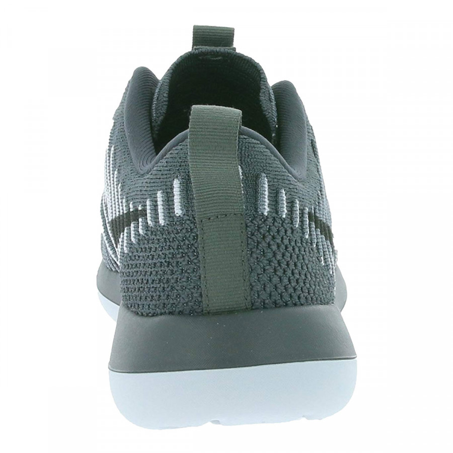 NIKE Pantofi Sport ROSHE TWO FLYKNIT 