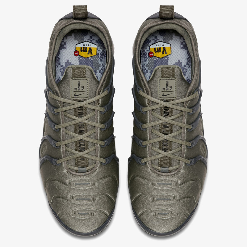 NIKE Pantofi Sport AIR VAPORMAX PLUS WE 