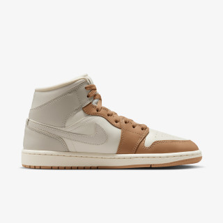 NIKE Pantofi Sport WMNS AIR JORDAN 1 MID 