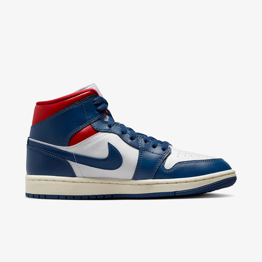 NIKE Pantofi Sport WMNS AIR JORDAN 1 MID 