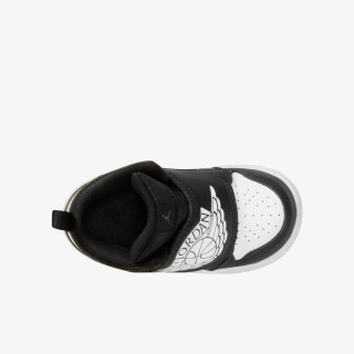 NIKE Pantofi Sport Sky Jordan 1 