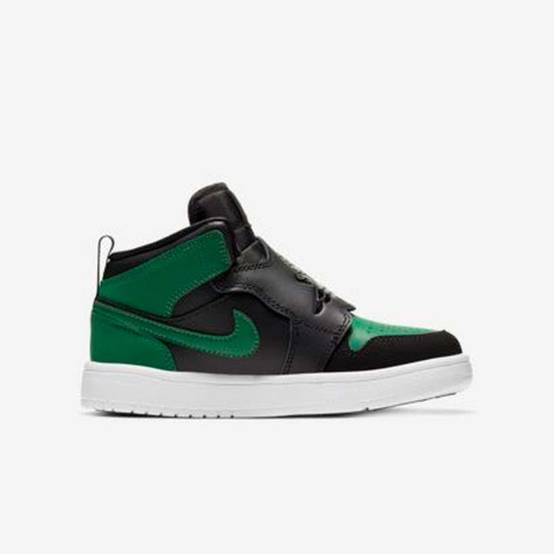 NIKE Pantofi Sport SKY JORDAN 1 BP 