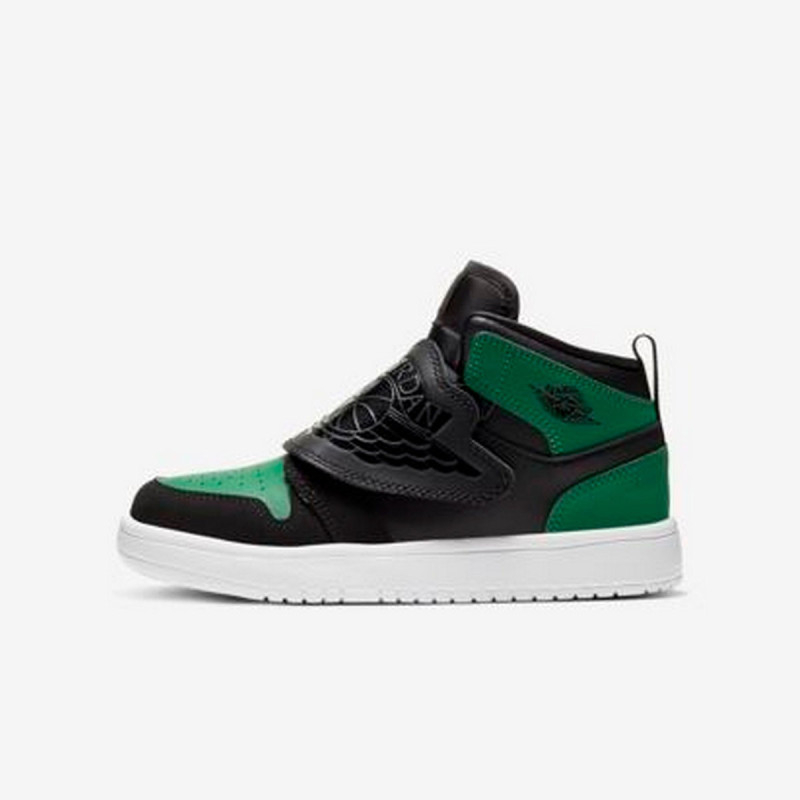 NIKE Pantofi Sport SKY JORDAN 1 BP 