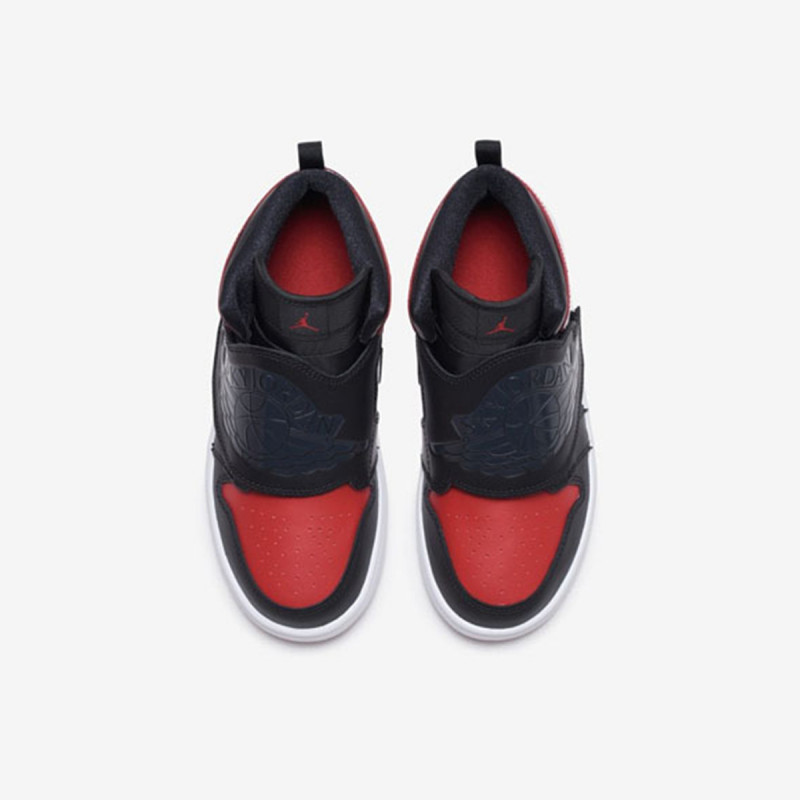 NIKE Pantofi Sport Sky Jordan 1 