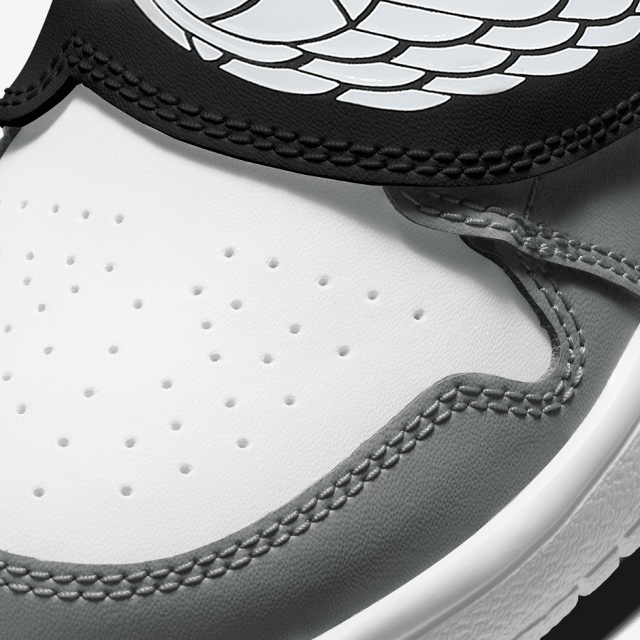 NIKE Pantofi Sport SKY JORDAN 1 BP 