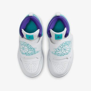 NIKE Pantofi Sport SKY JORDAN 1 BP 