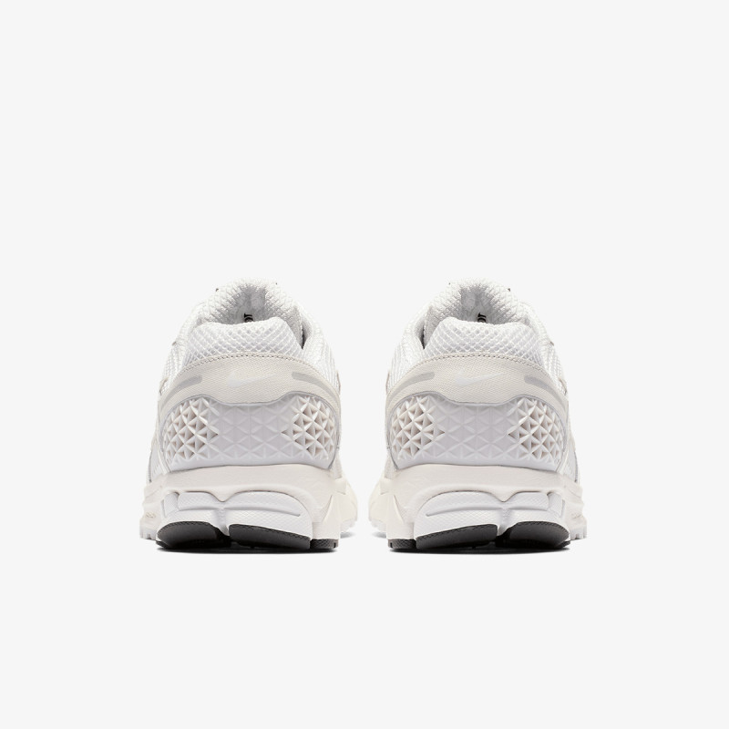 NIKE Pantofi Sport Zoom Vomero 5 