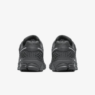 NIKE Pantofi Sport Zoom Vomero 5 