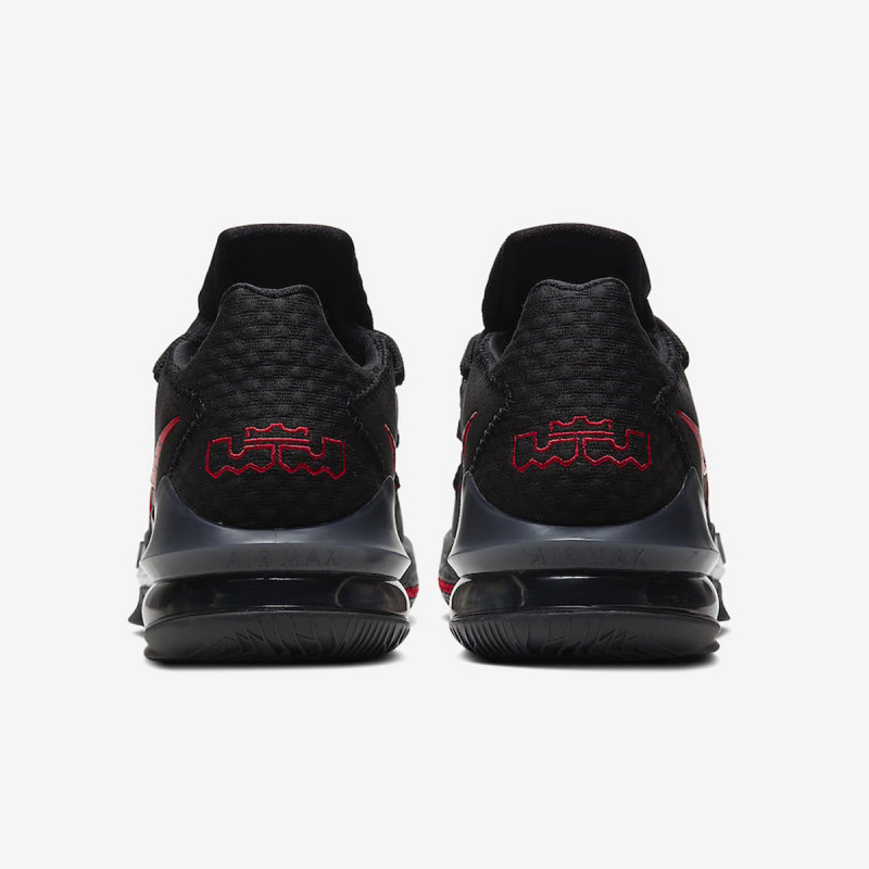 NIKE Pantofi Sport LEBRON XVII LOW 