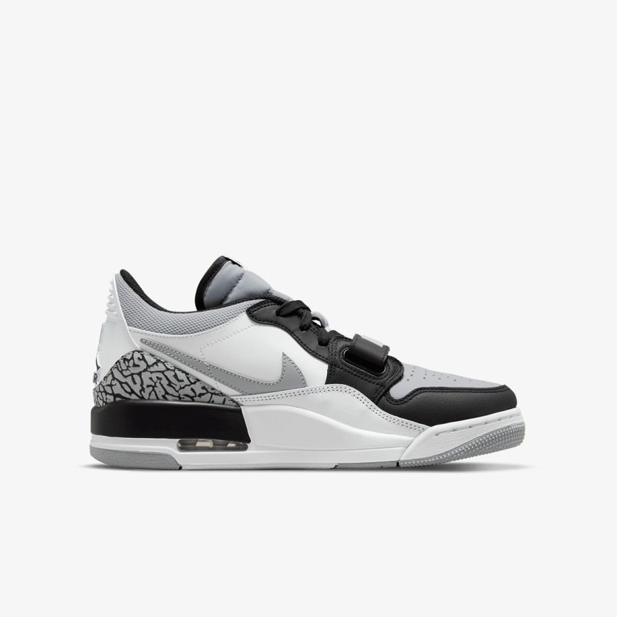 NIKE Pantofi Sport Air Jordan Legacy 312 Low 