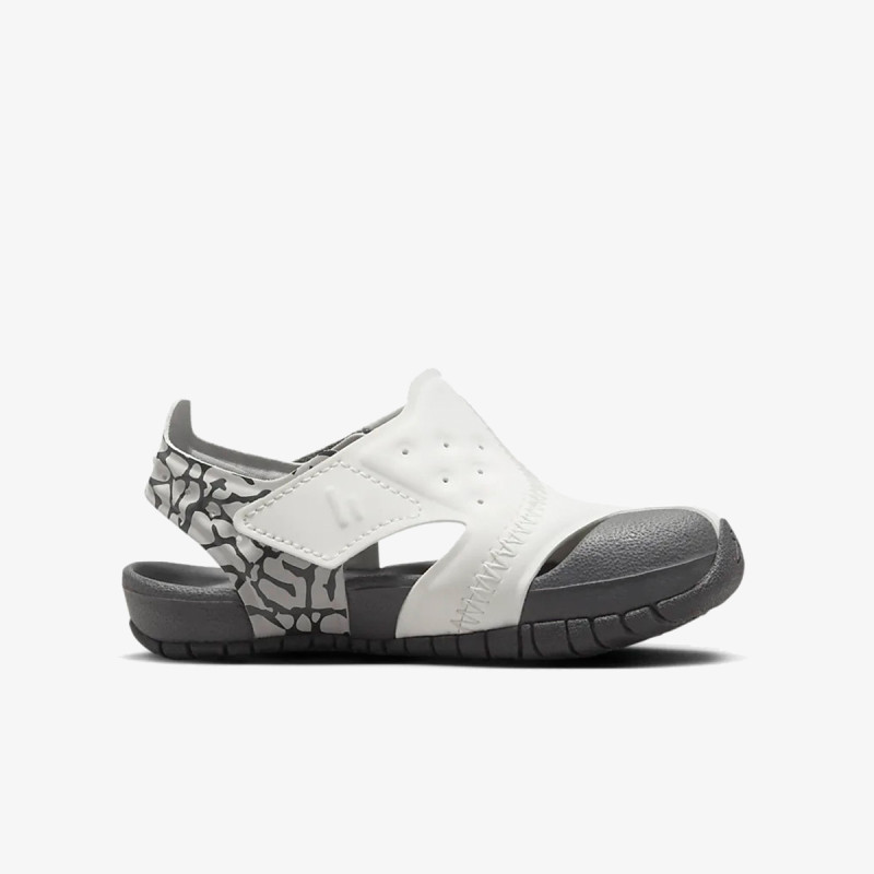 NIKE Pantofi Sport JORDAN FLARE BT 
