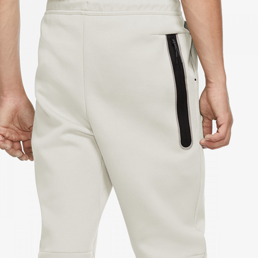 NIKE Pantaloni de trening Sportswear Tech 