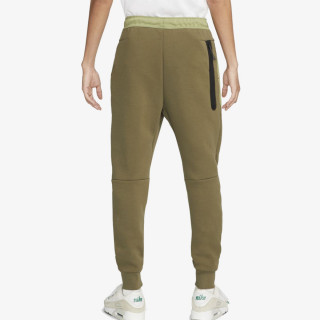 NIKE Pantaloni de trening M NSW TCH FLC JGGR 