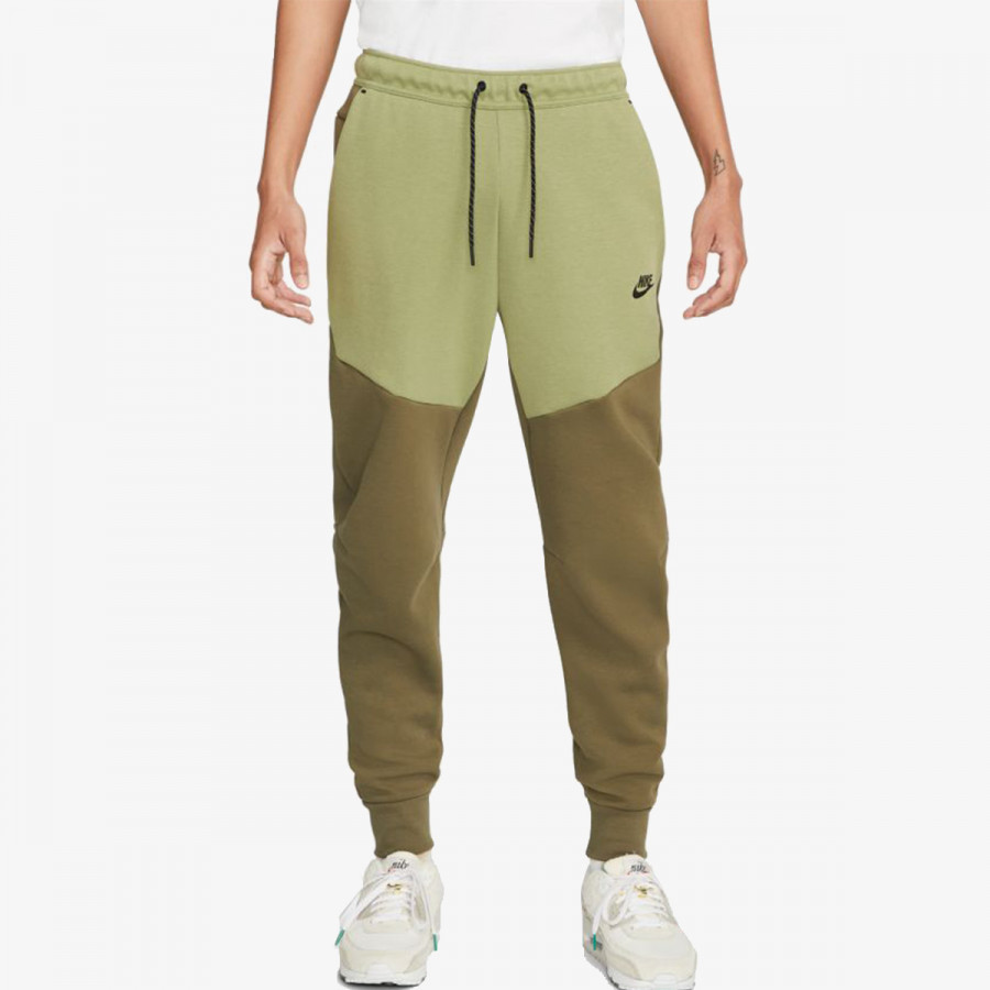 NIKE Pantaloni de trening M NSW TCH FLC JGGR 