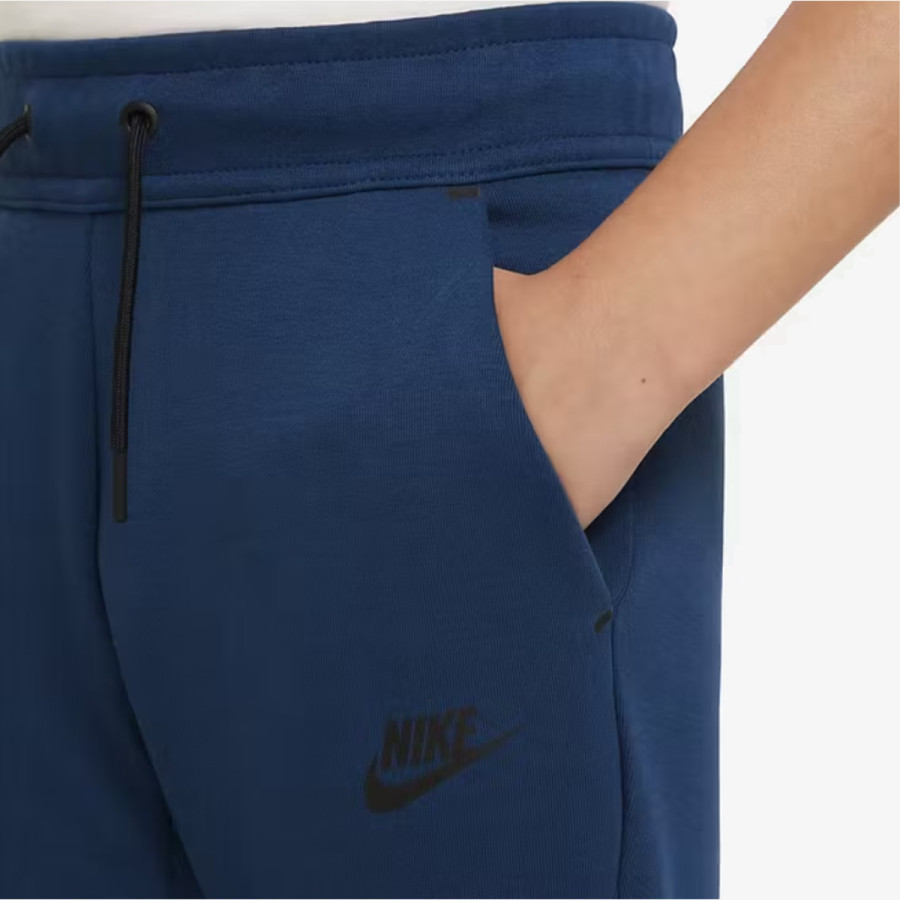 NIKE Pantaloni de trening B NSW TCH FLC PANT 