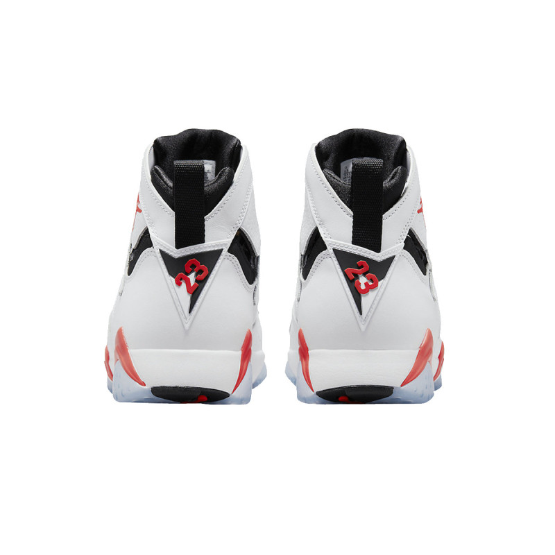 NIKE Pantofi Sport AIR JORDAN 7 RETRO 