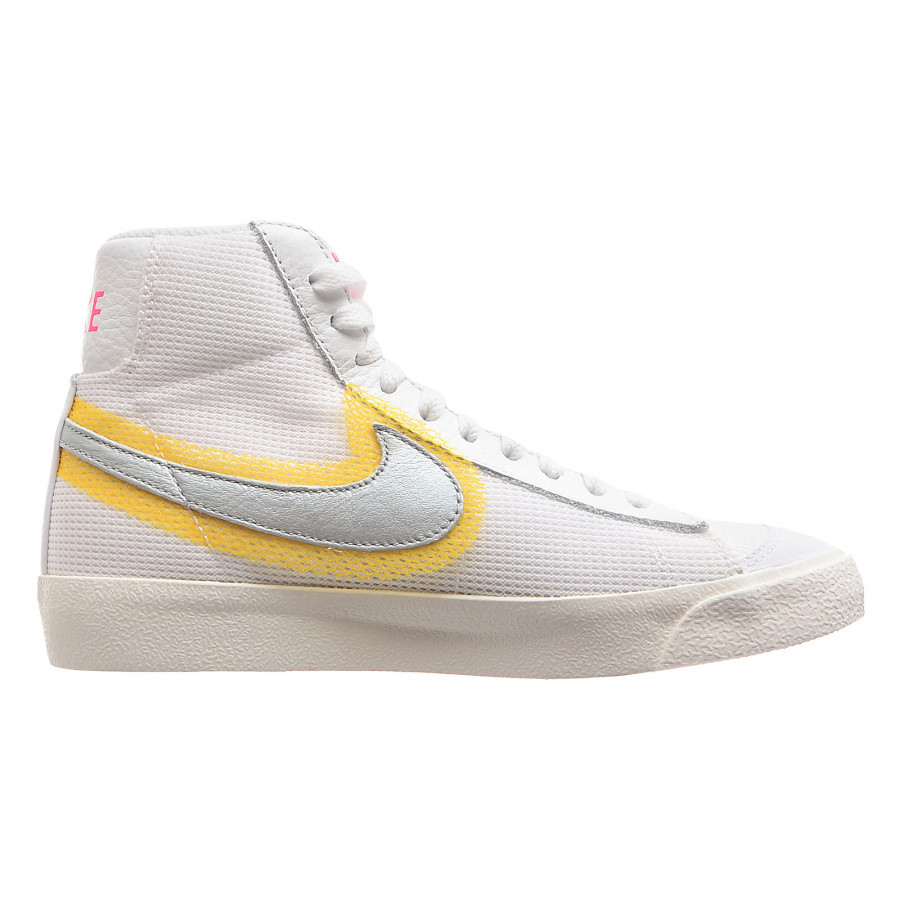 NIKE Pantofi Sport WMNS NIKE BLAZER MID VNTG '77 