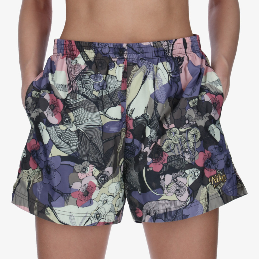 NIKE Pantaloni scurti W NSW FEMME SHORT WVN AOP HR 