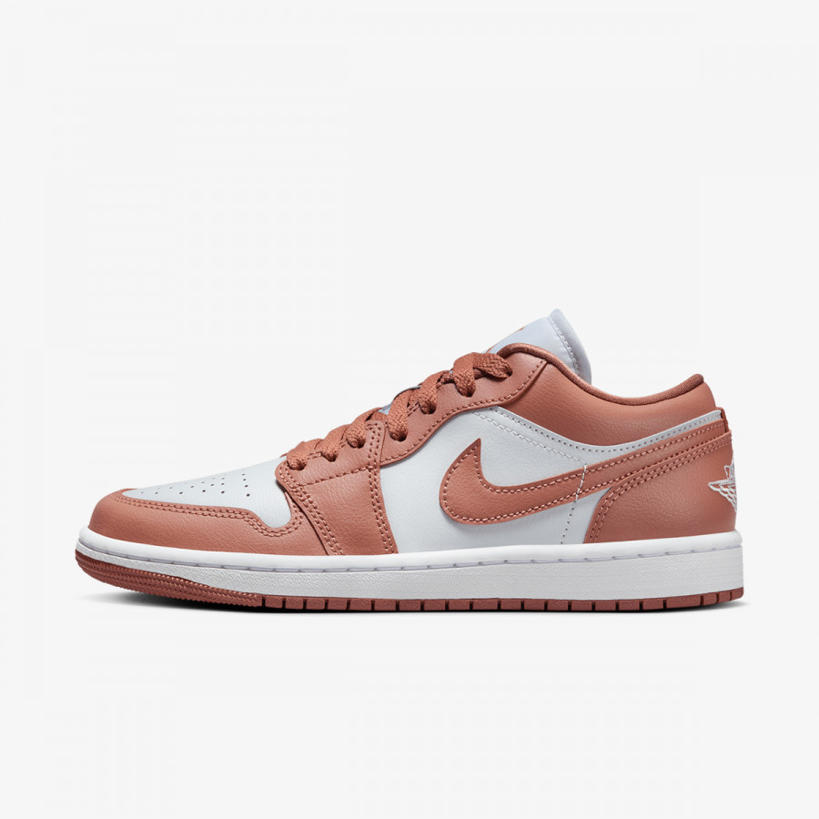 NIKE Pantofi Sport WMNS AIR JORDAN 1 LOW 