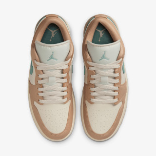 NIKE Pantofi Sport WMNS AIR JORDAN 1 LOW 