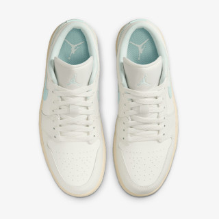 NIKE Pantofi Sport WMNS AIR JORDAN 1 LOW 