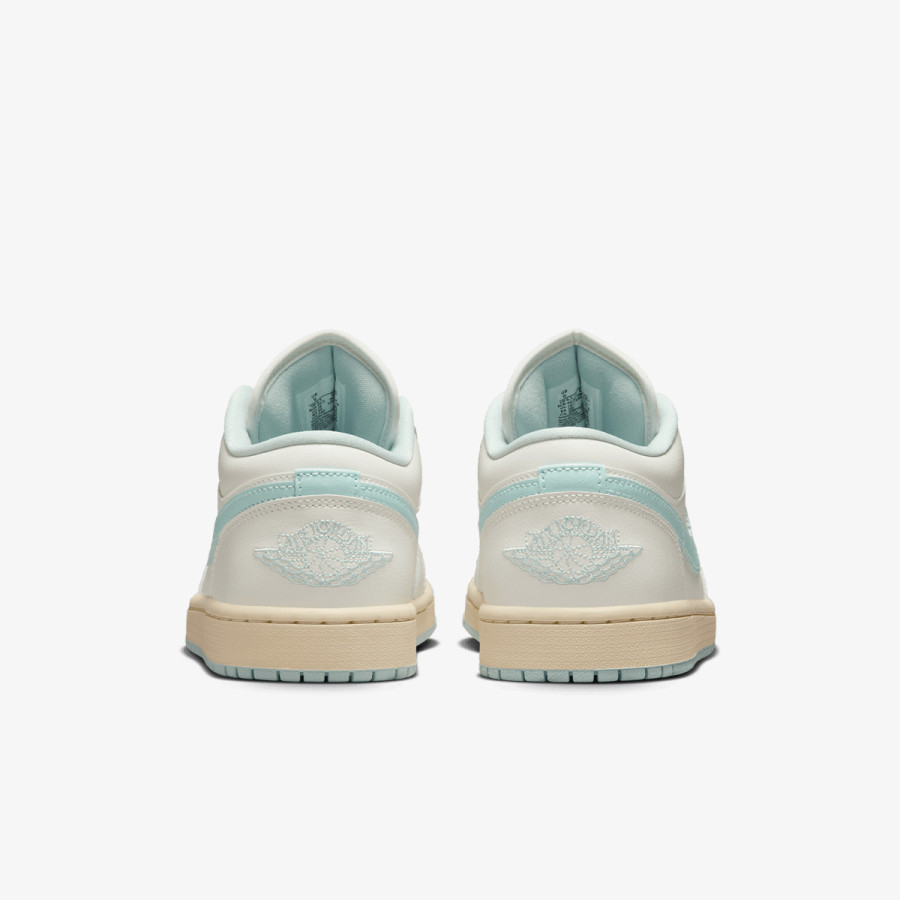 NIKE Pantofi Sport WMNS AIR JORDAN 1 LOW 
