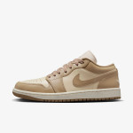 NIKE Pantofi Sport WMNS AIR JORDAN 1 LOW 