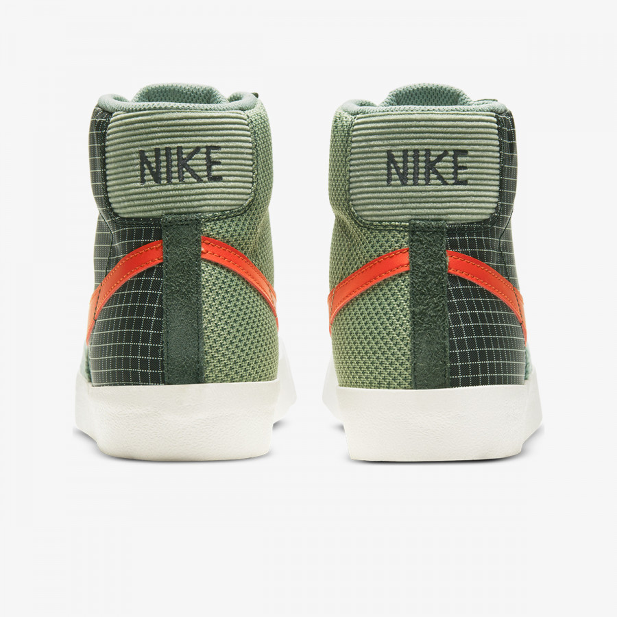 NIKE Pantofi Sport Blazer Mid 77 Patch 