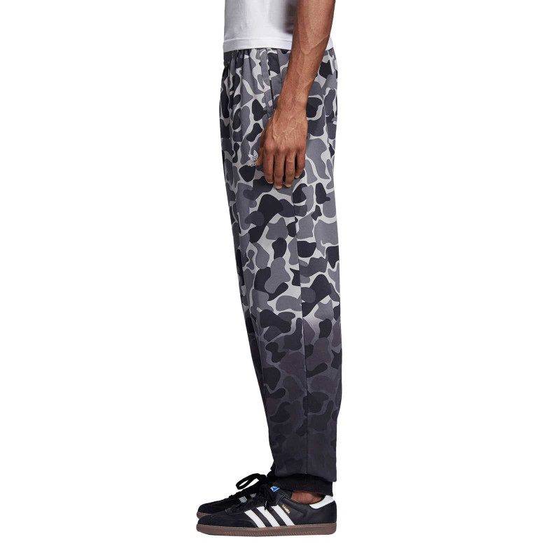ADIDAS Pantaloni de trening CAMO PANTS 
