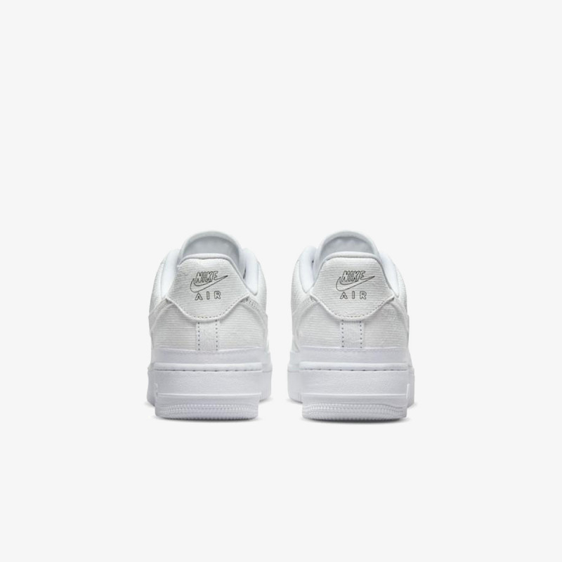 NIKE Pantofi Sport WMNS AIR FORCE 1 '07 PRM 