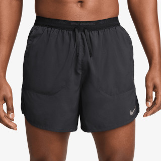 NIKE Pantaloni scurti Stride 