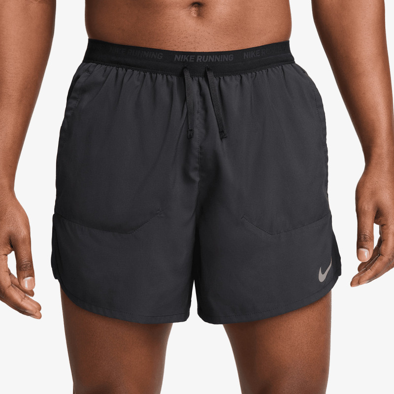 NIKE Pantaloni scurti Stride 