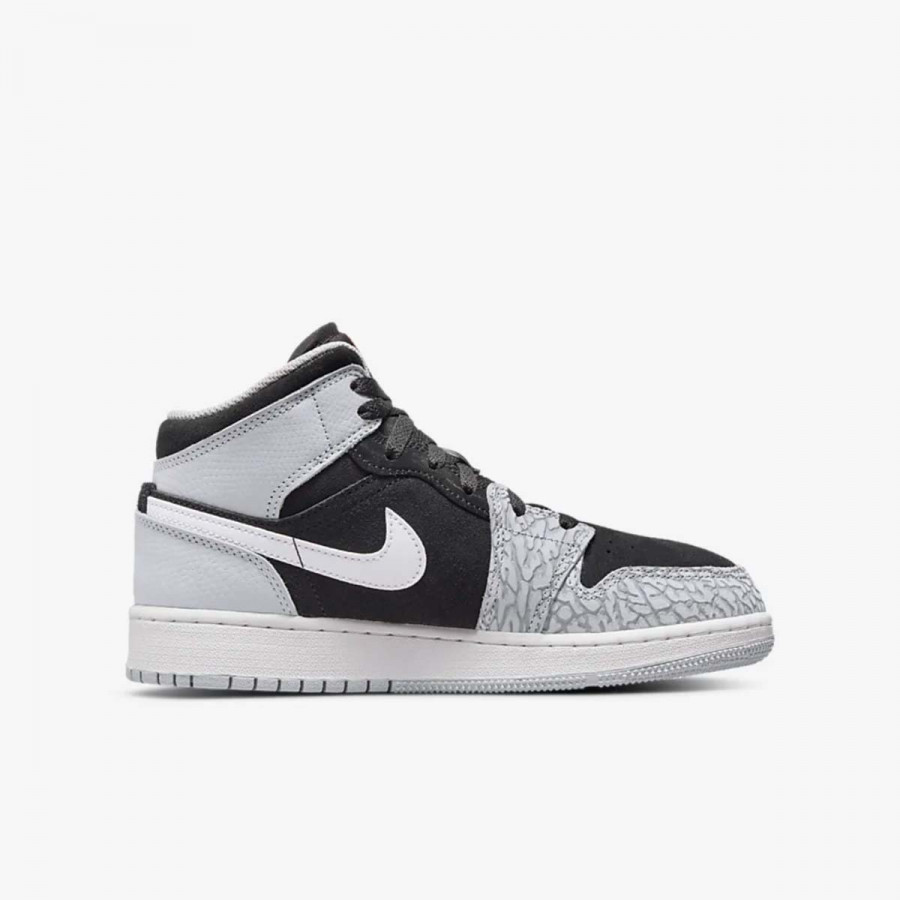 NIKE Pantofi Sport AIR JORDAN 1 MID SE BG 